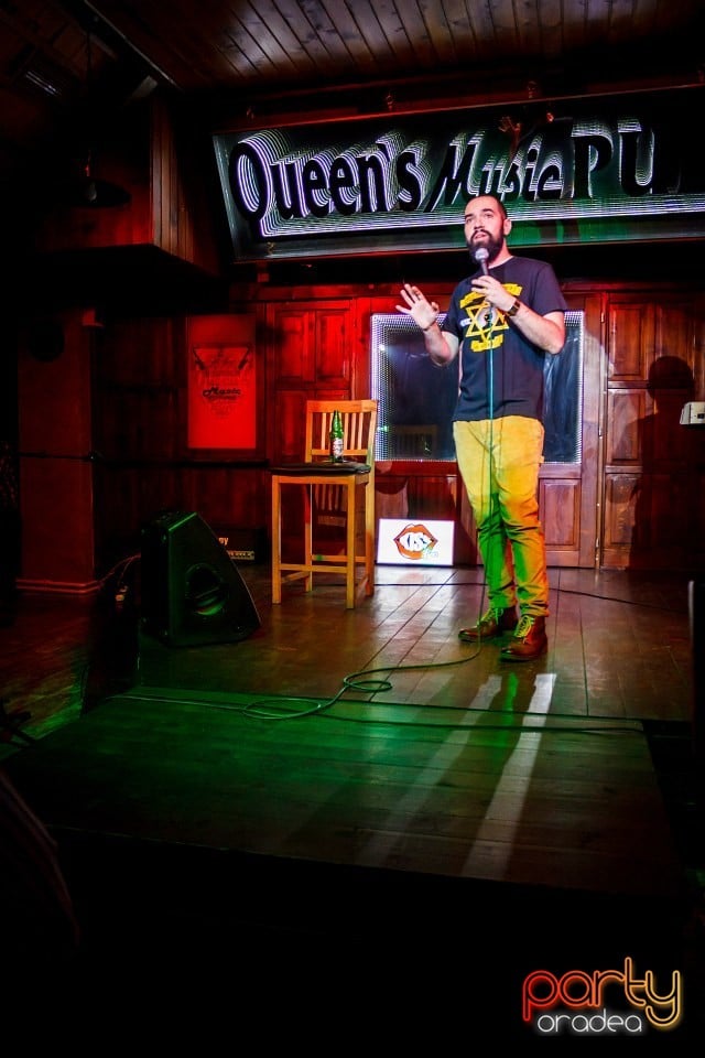 Stand Up cu Teo, Queen's Music Pub