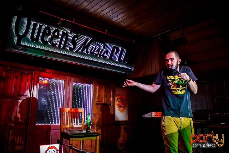 Stand Up cu Teo, Queen's Music Pub
