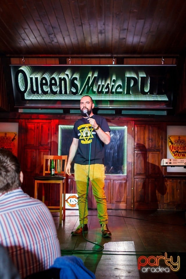 Stand Up cu Teo, Queen's Music Pub