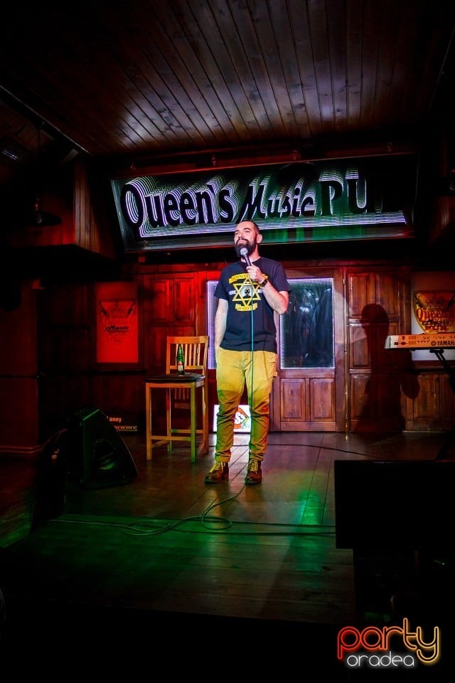 Stand Up cu Teo, Queen's Music Pub