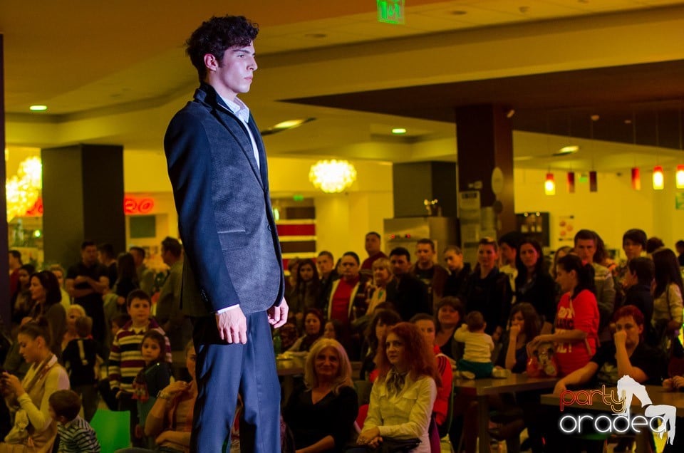 Stand Up Gentlemen! - Prezentare de modă, Lotus Center