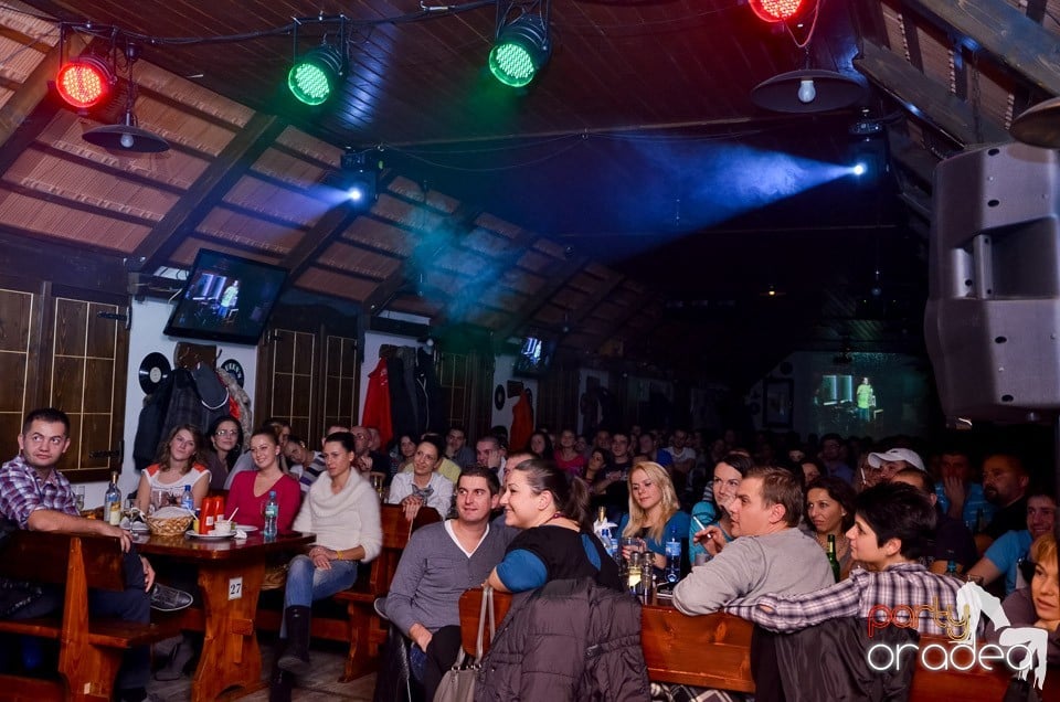 Stand up in the city cu Costel în Queen's, Queen's Music Pub