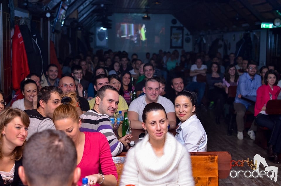 Stand up in the city cu Costel în Queen's, Queen's Music Pub