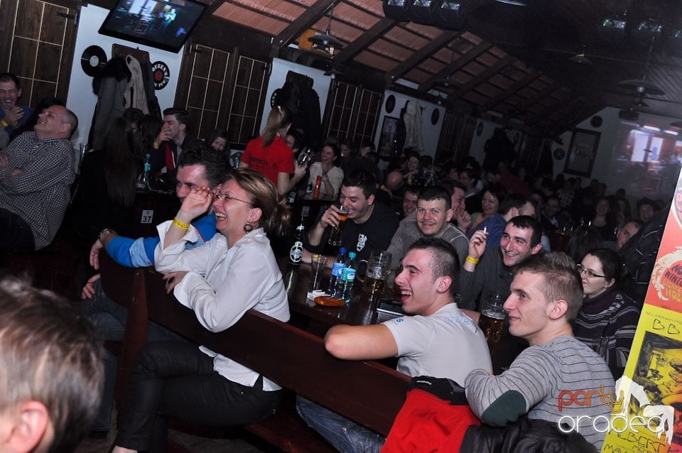 Stand-up in the City cu Costel, Queen's Music Pub