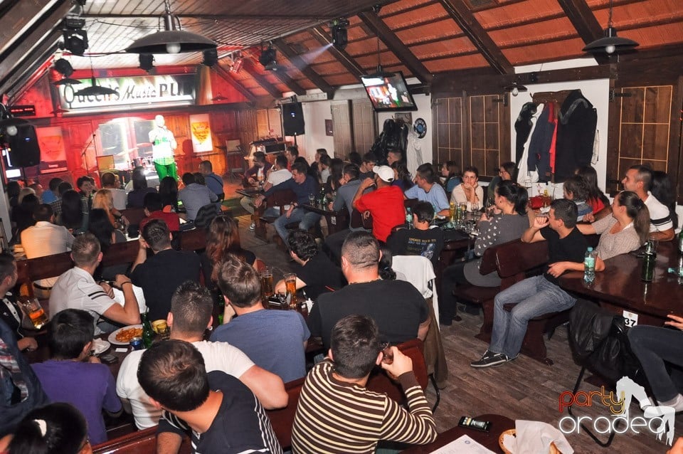 Stand up in the city cu Teo în Queen's, Queen's Music Pub