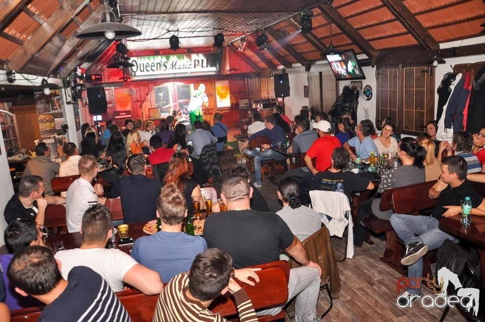 Stand up in the city cu Teo în Queen's, Queen's Music Pub