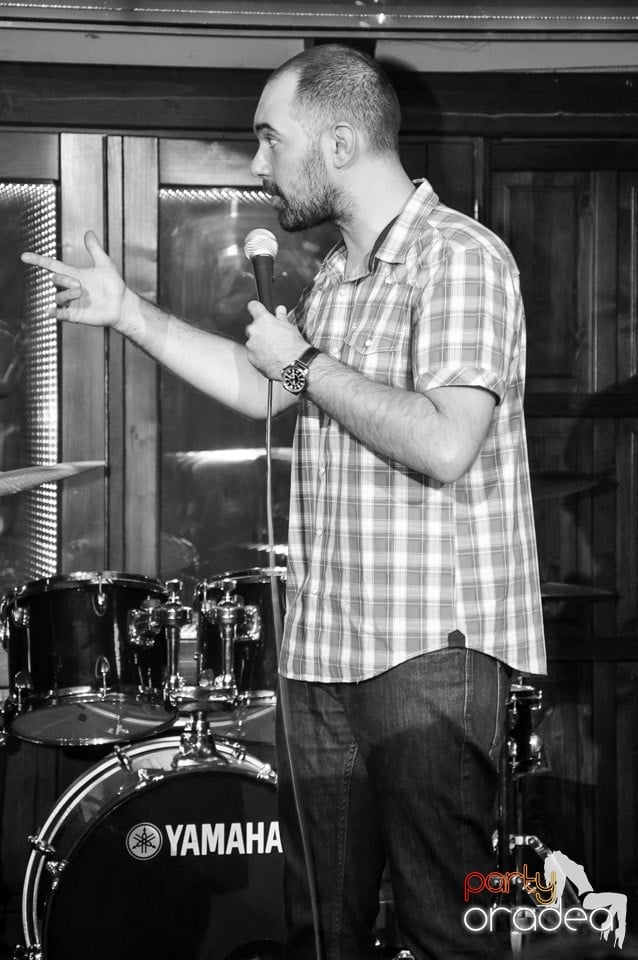 Stand up in the city cu Teo în Queen's, Queen's Music Pub