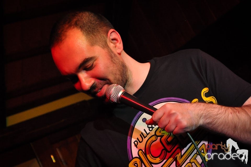 Stand-up in the City cu Teo, Queen's Music Pub