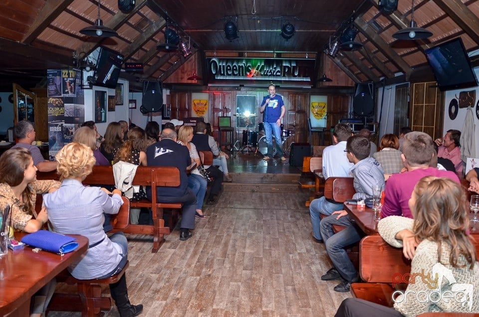 Stand-up in the city cu VIo şi Raul, Queen's Music Pub