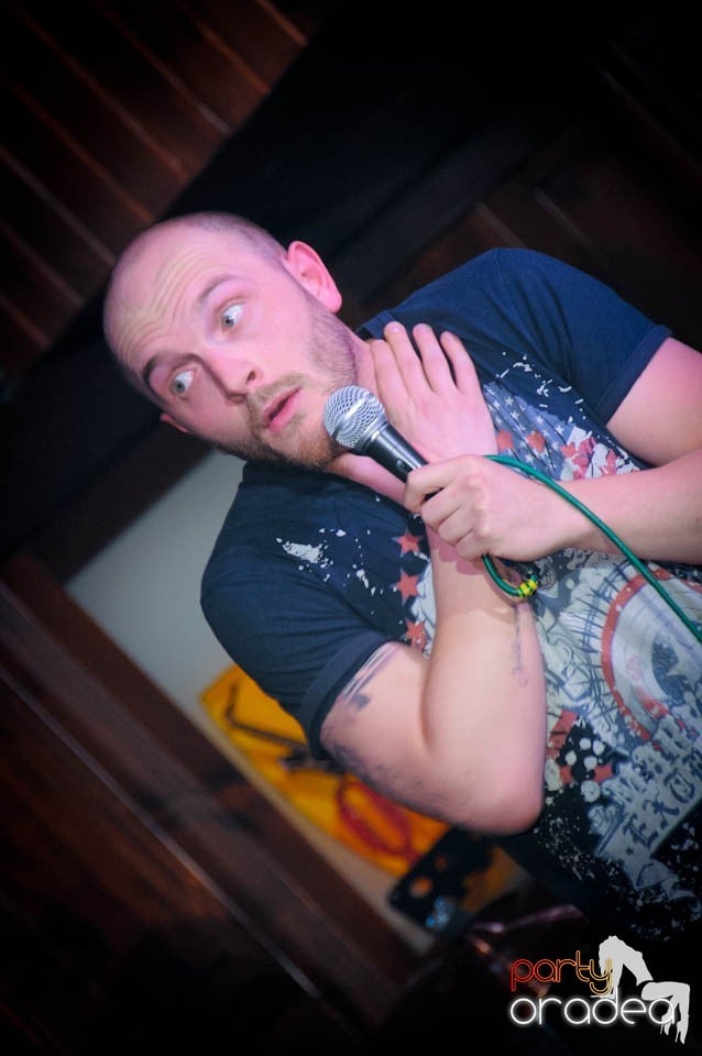 Stand-up in the City în Queen's, Queen's Music Pub