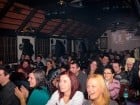 Stand-up in the City în Queen's