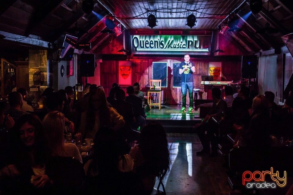 Stand-Up In The City, Queen's Music Pub