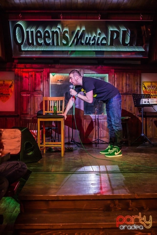 Stand-Up In The City, Queen's Music Pub