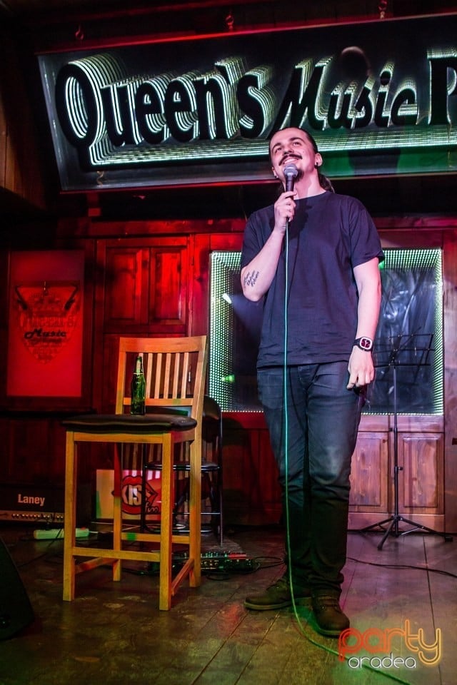 Stand-Up In The City, Queen's Music Pub