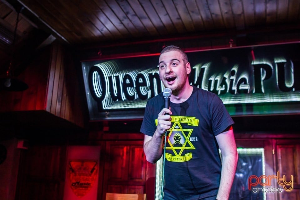 Stand-Up In The City, Queen's Music Pub