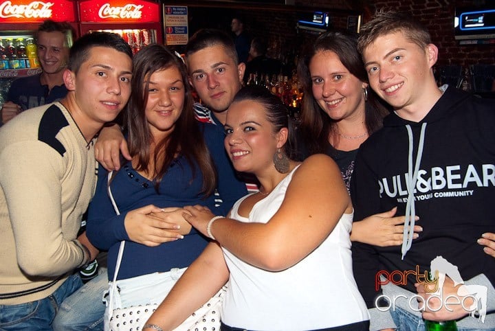 Start la party în Escape, 