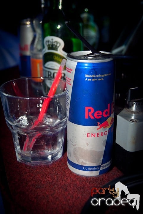 Start la party în Escape, 