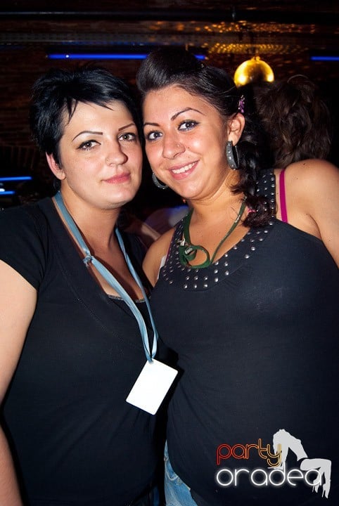 Start la party în Escape, 