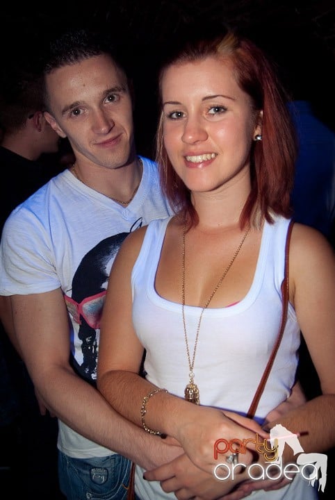 Start la party în Escape, 