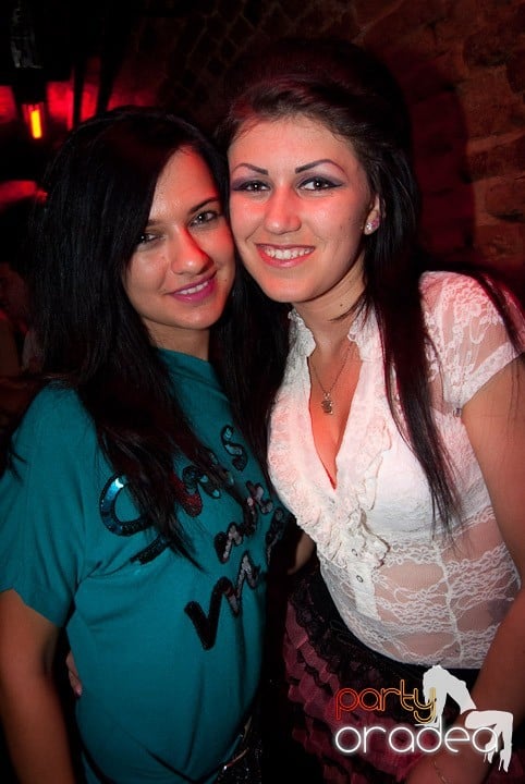 Start la party în Escape, 