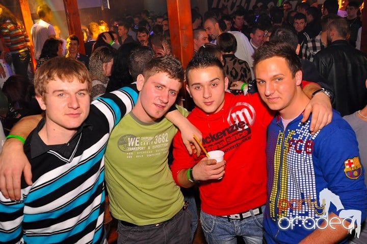 Starting Party în Disco Faház,