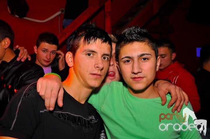 Starting Party în Disco Faház,