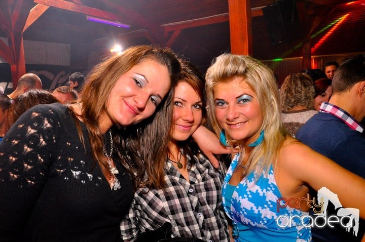 Starting Party în Disco Faház,