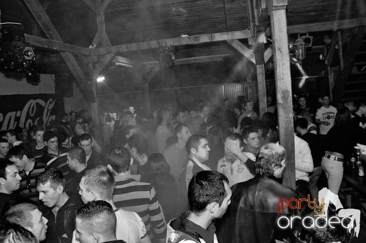Starting Party în Disco Faház,