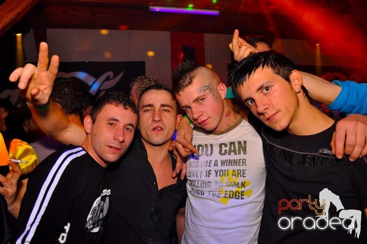 Starting Party în Disco Faház,