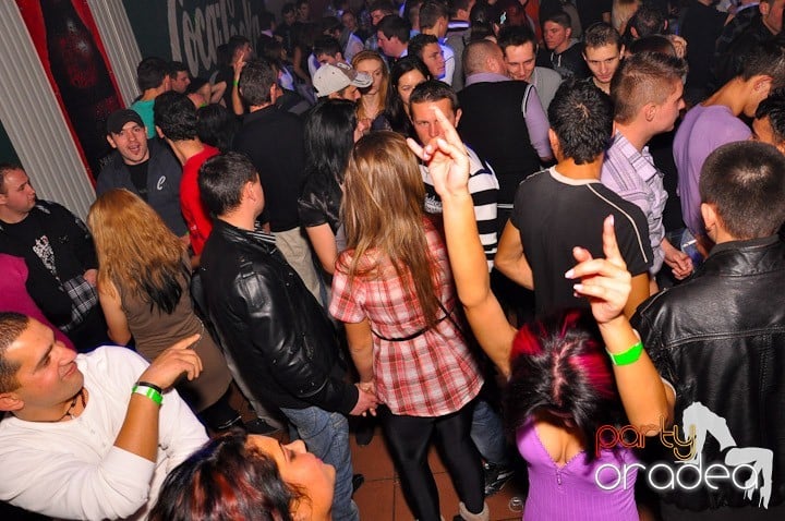 Starting Party în Disco Faház,