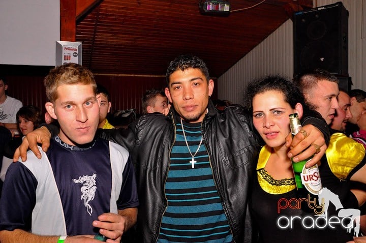 Starting Party în Disco Faház,