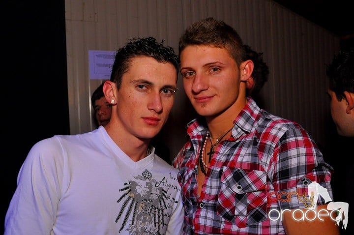 Starting Party în Disco Faház,