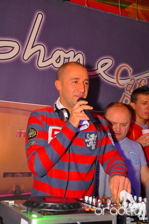 Starting Party în Disco Faház,