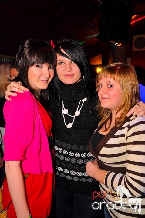 Starting Party în Disco Faház,
