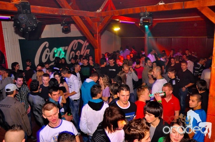Starting Party în Disco Faház,