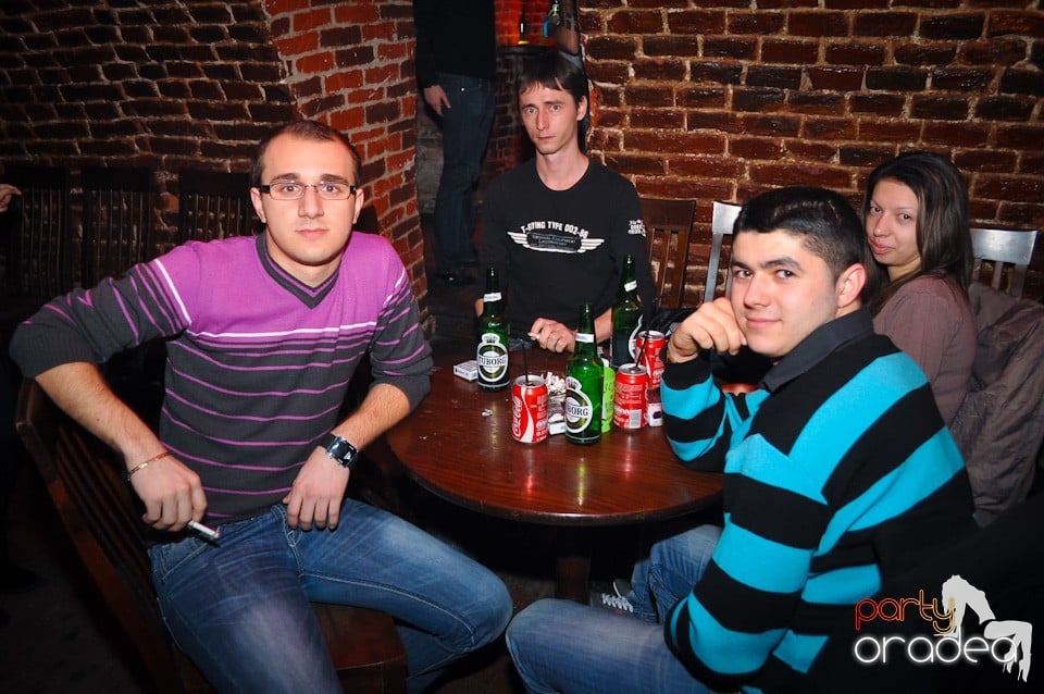 Student Party by NMD în Escape, Escape