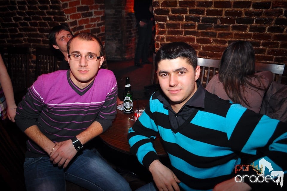 Student Party by NMD în Escape, Escape