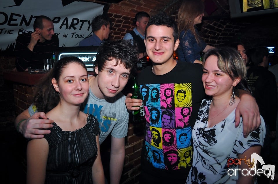 Student Party by NMD în Escape, Escape
