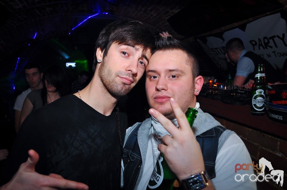 Student Party by NMD în Escape, Escape