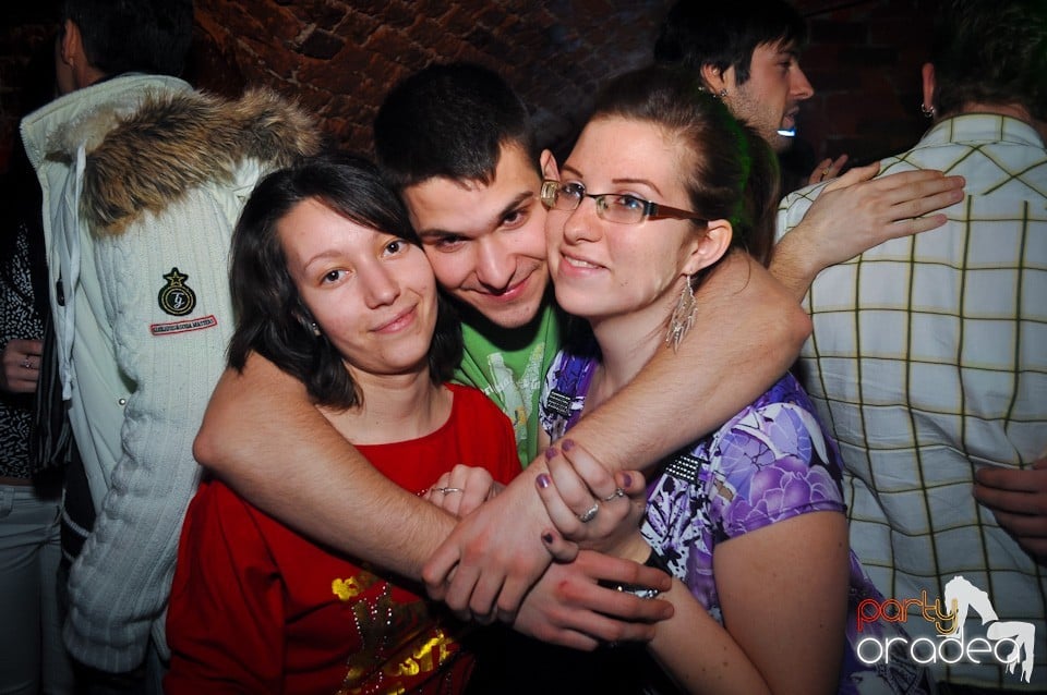 Student Party by NMD în Escape, Escape