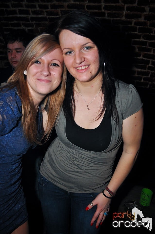 Student Party by NMD în Escape, Escape