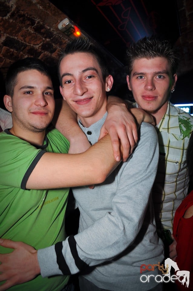 Student Party by NMD în Escape, Escape
