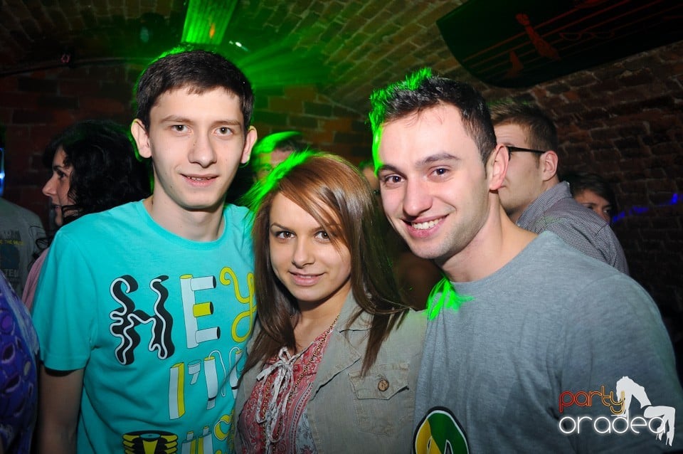 Student Party by NMD în Escape, Escape