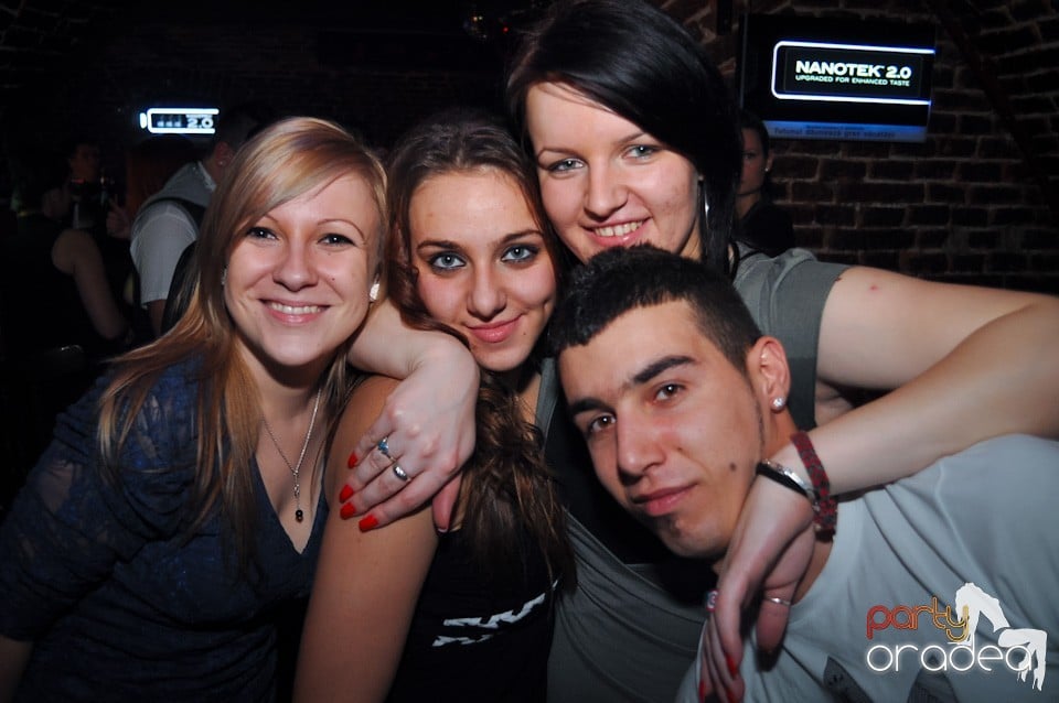 Student Party by NMD în Escape, Escape