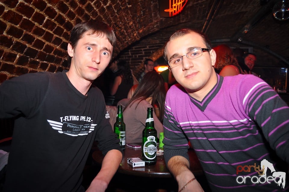 Student Party by NMD în Escape, Escape