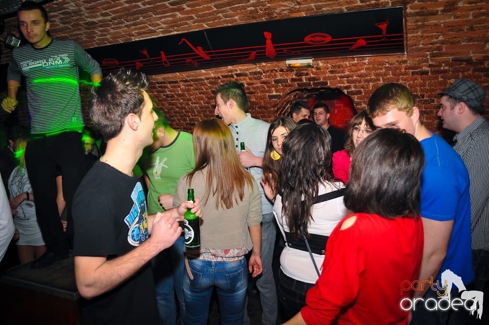 Student Party by NMD în Escape, Escape