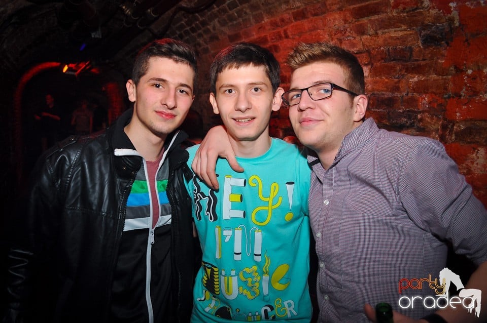Student Party by NMD în Escape, Escape