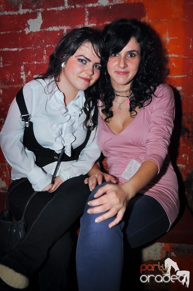 Student Party by NMD în Escape, Escape