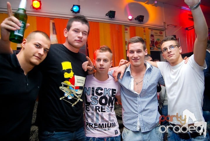 Student Party cu DJ Cristiano şi MC Dany, Student's Place