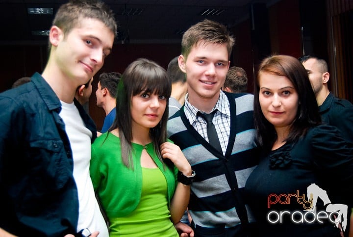 Student Party cu DJ Cristiano şi MC Dany, Student's Place